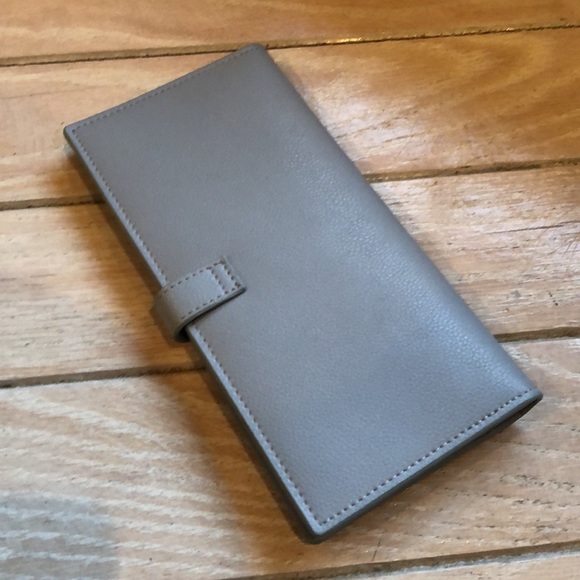 NWT grey leather wallet - Picture 3 of 11